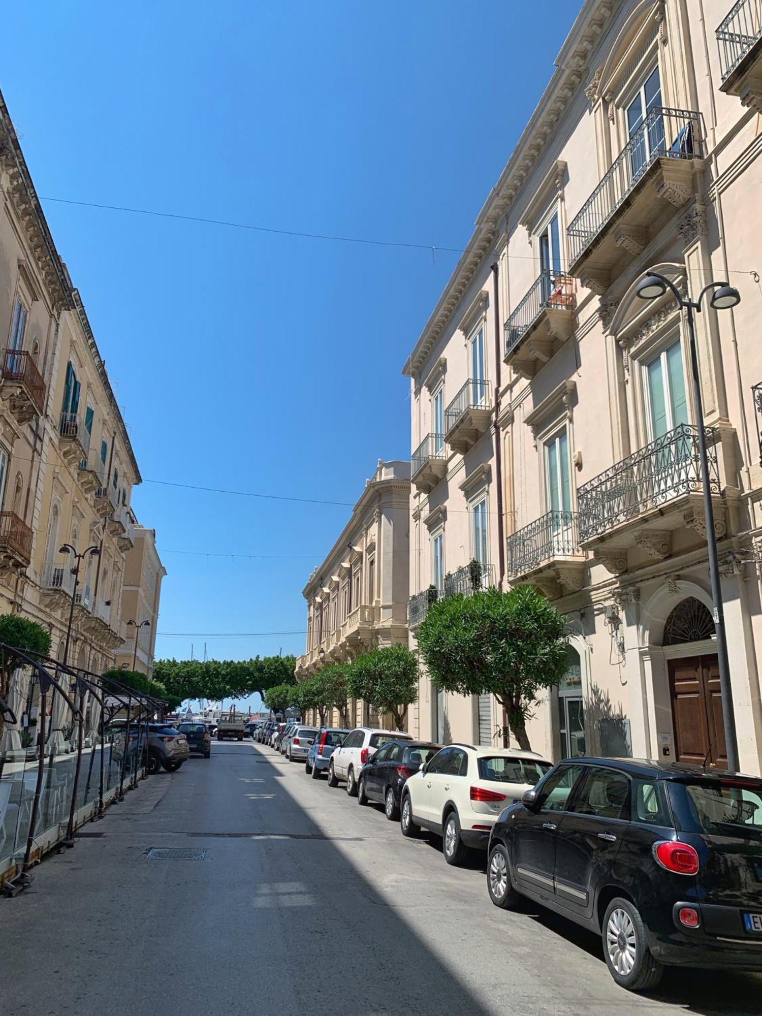 La Dimora Dei Mille Apartment Syracuse Exterior photo